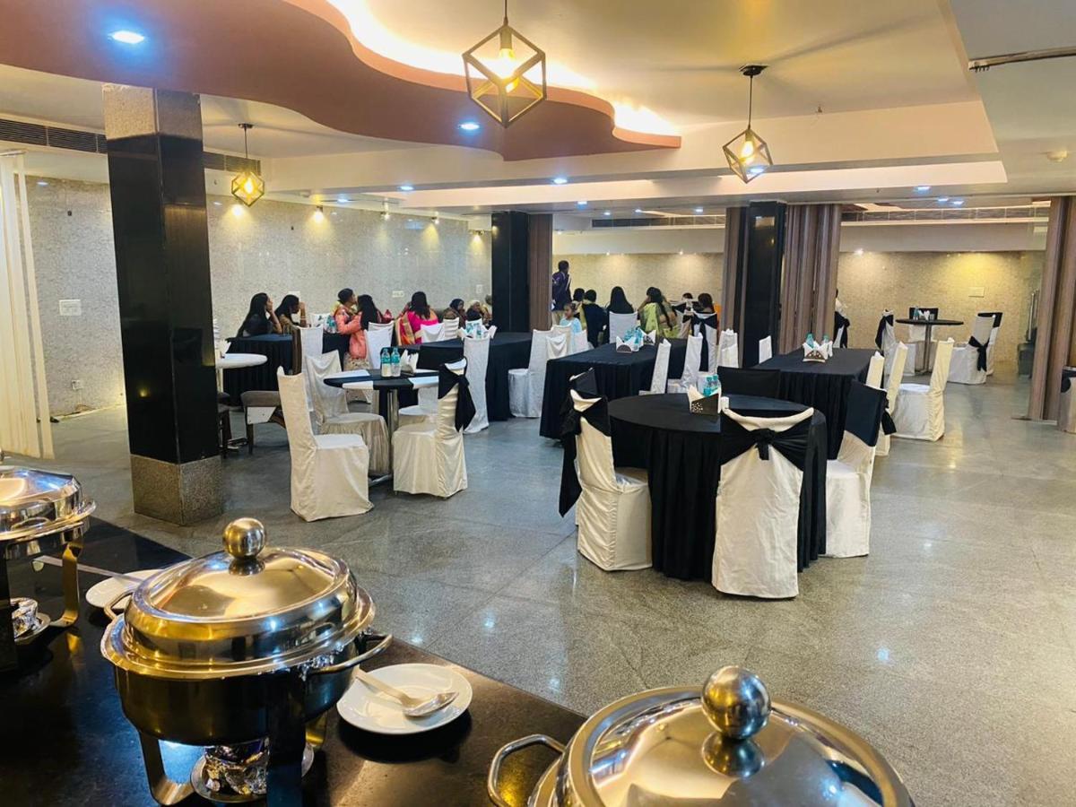 Airport Hotel Vishal Residency Nowe Delhi Zewnętrze zdjęcie