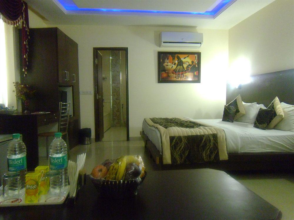 Airport Hotel Vishal Residency Nowe Delhi Zewnętrze zdjęcie